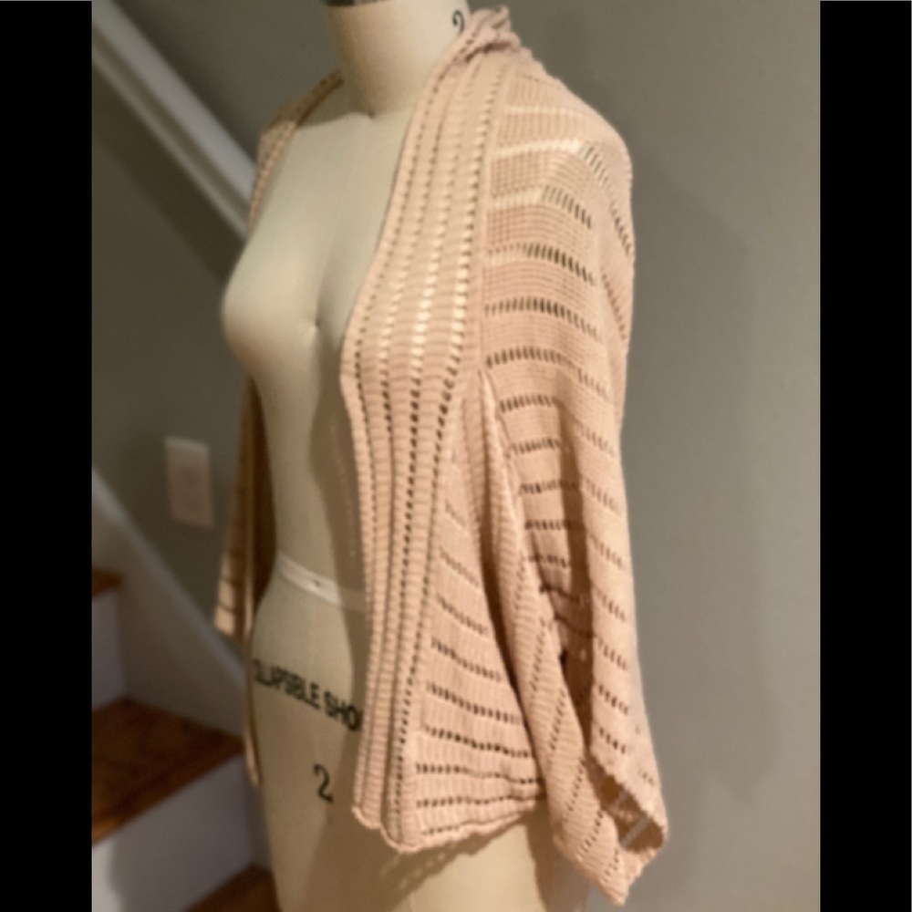 Anthropologie Sparrow Hammock Cardi Shrug. Beige - Picture 7 of 7